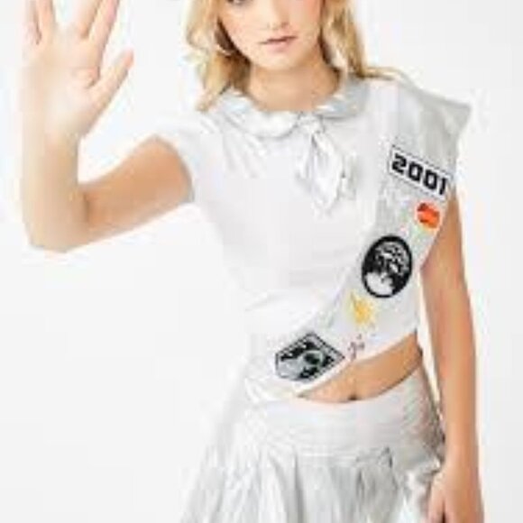 #6❤️ New Dolls Kill Space Cadet skirt and top only - Picture 4 of 8